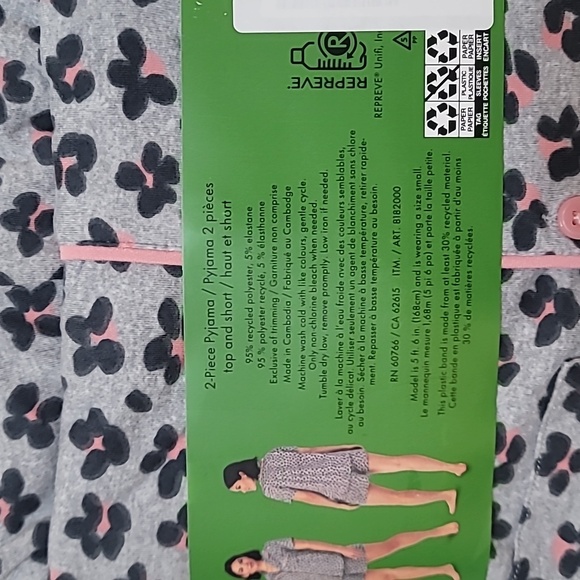 Kate Spade Women's Pajamas, 2 piece, Flowers - Picture 3 of 3